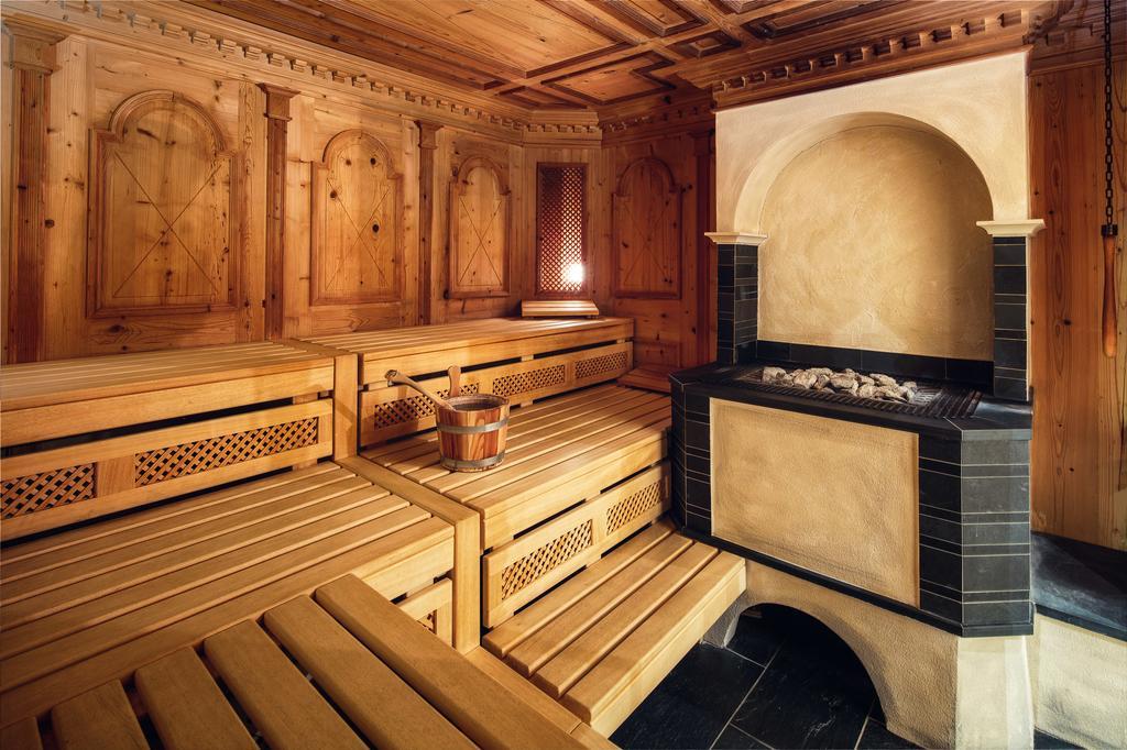 Wellnesshotel Engadin Samnaun Exterior foto