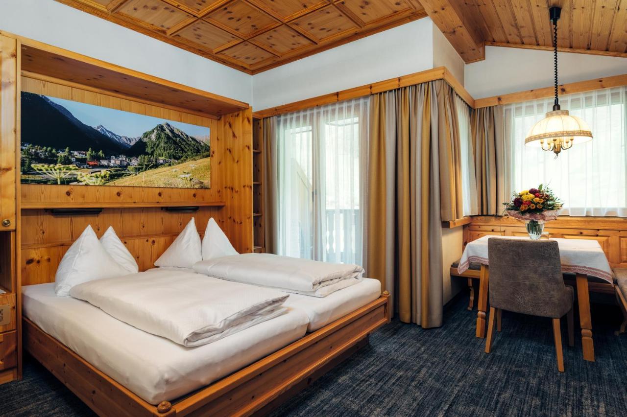 Wellnesshotel Engadin Samnaun Exterior foto